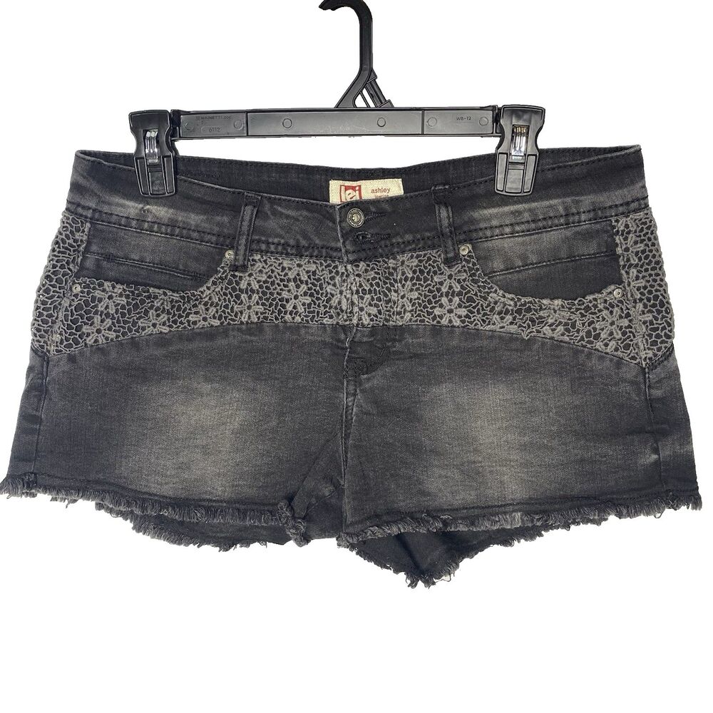 LEI Ashley Low Rise Denim Shorts Jr Womens 11 Crochet Cutoff Micro Stretch Black